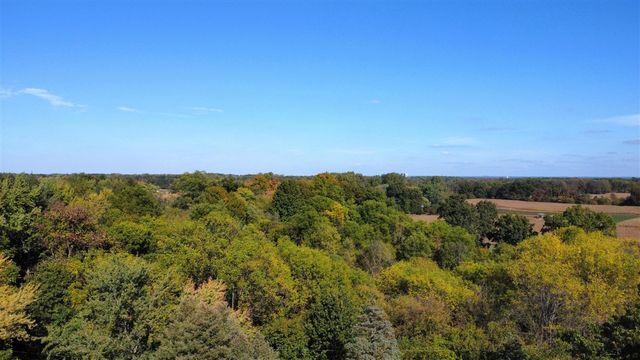 59388 41st Street, Paw Paw, MI 49079