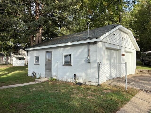 59388 41st Street, Paw Paw, MI 49079
