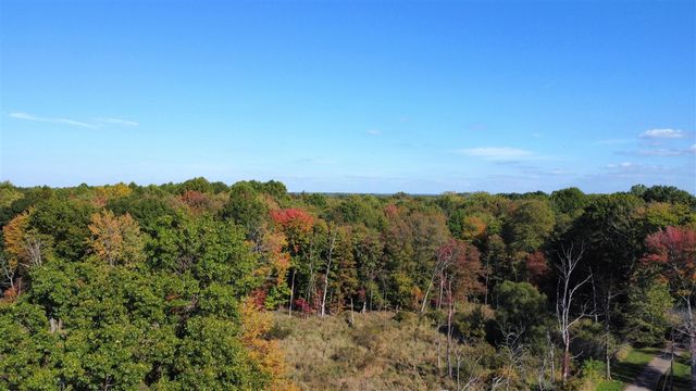 59388 41st Street, Paw Paw, MI 49079