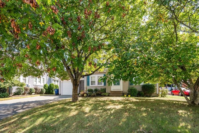 18 Hill View Road, Braintree, MA 02184