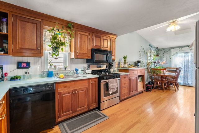 18 Hill View Road, Braintree, MA 02184