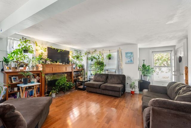 18 Hill View Road, Braintree, MA 02184