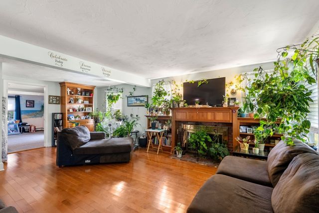 18 Hill View Road, Braintree, MA 02184