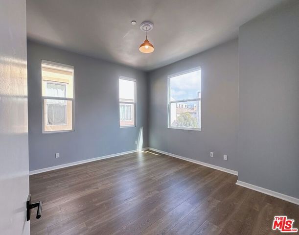 6581 Seabluff Drive 11, Playa Vista, CA 90094