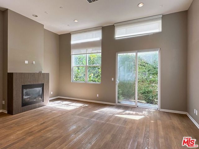 6581 Seabluff Drive 11, Playa Vista, CA 90094