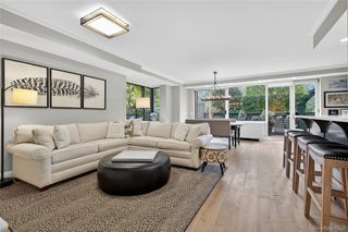 100 Hilton Avenue M32, Garden City, NY 11530