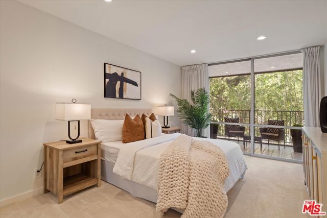 850 N Kings Road 208, West Hollywood, CA 90069