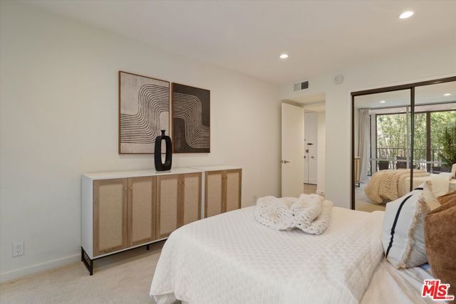 850 N Kings Road 208, West Hollywood, CA 90069