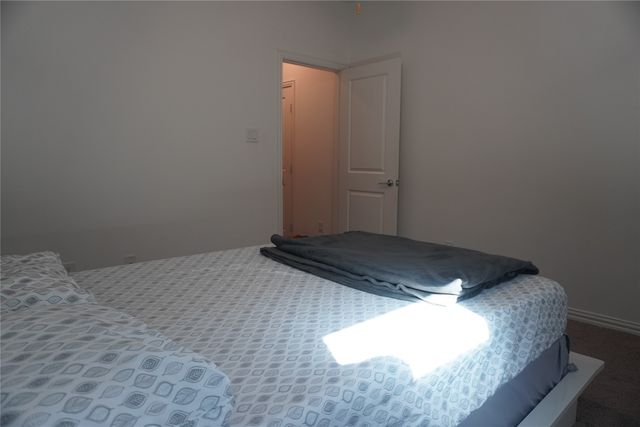 2046 Hollowcreek Trail, Lewisville, TX 75010