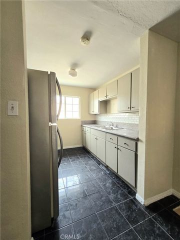 481 20th st, San Bernardino, CA 92405