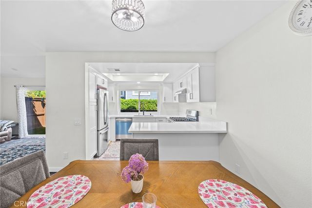 921 Boon Place A, Corona, CA 92881