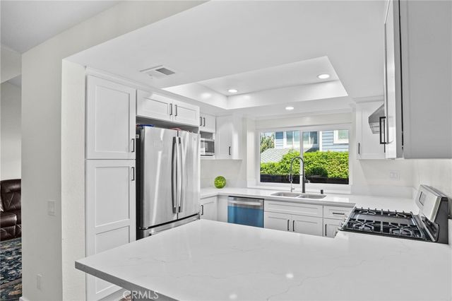 921 Boon Place A, Corona, CA 92881
