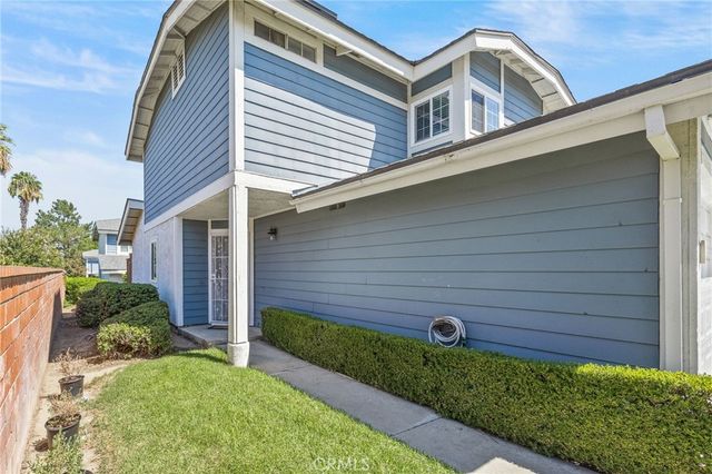 921 Boon Place A, Corona, CA 92881
