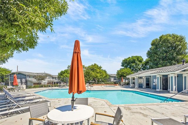 921 Boon Place A, Corona, CA 92881