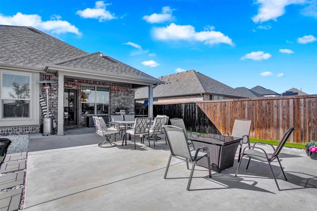 534 Tuscany Drive, Forney, TX 75126