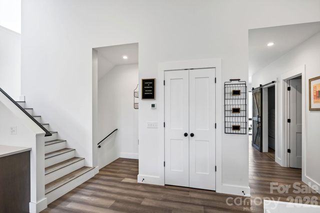 40 Malvern Walk, Asheville, NC 28806