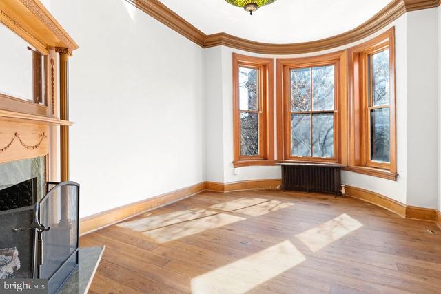 1305 FAIRMONT ST NW, Washington, DC 20009