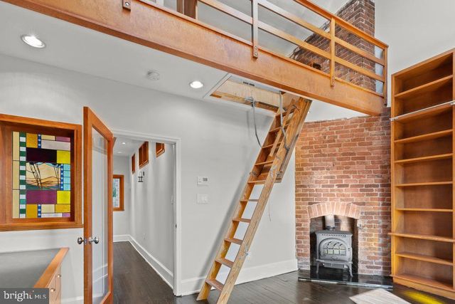 1305 FAIRMONT ST NW, Washington, DC 20009