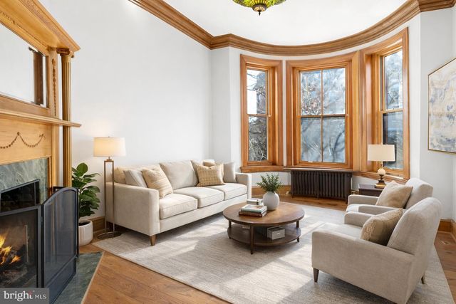 1305 FAIRMONT ST NW, Washington, DC 20009