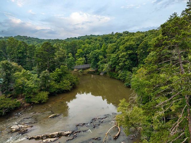 108 Oval Court, Ellijay, GA 30540