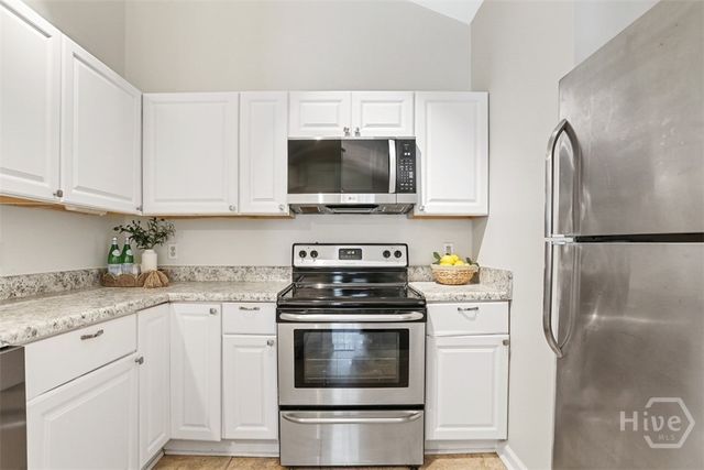 912 E 37th Street, Savannah, GA 31401