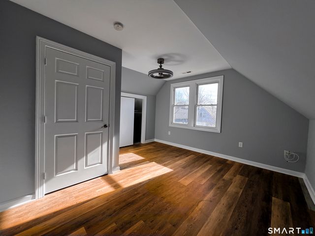 39 Lander Street 3rd Floor, New Haven, CT 06511