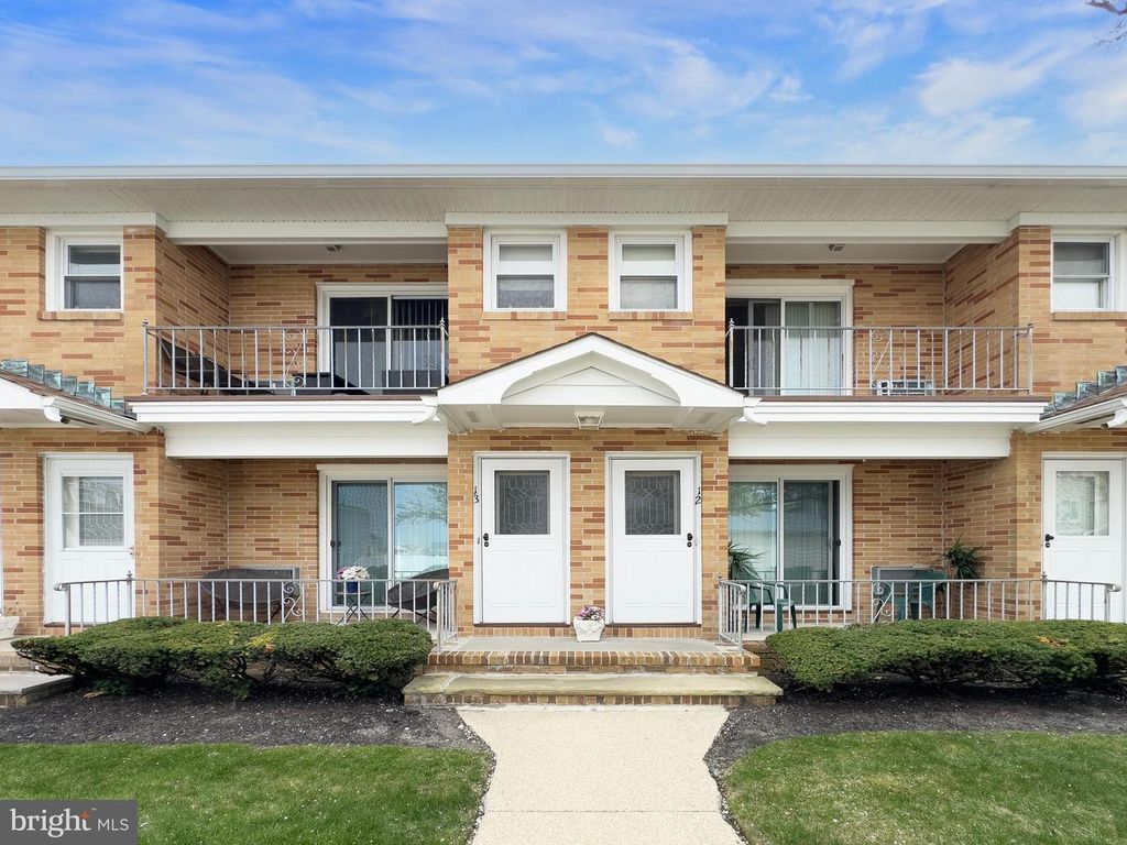 27 N ANNAPOLIS AVENUE A13, Atlantic City, NJ 08401