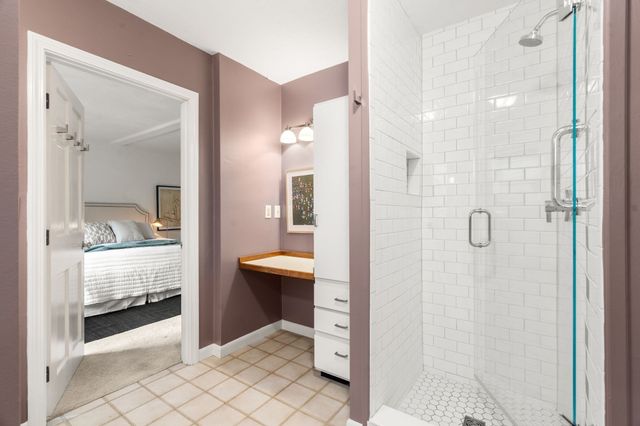 618 Washington St 618, Brookline, MA 02446