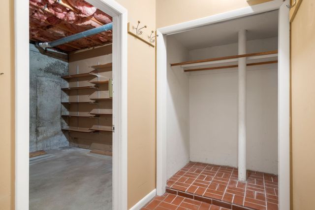 618 Washington St 618, Brookline, MA 02446