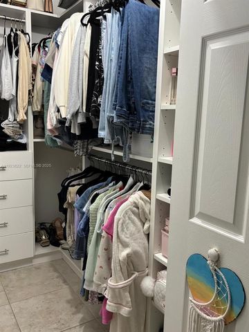 9401 SW 172nd Ave studio, Miami, FL 33196