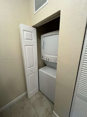 9401 SW 172nd Ave studio, Miami, FL 33196