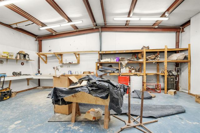 6821 Bailey Street, Shiro, TX 77876