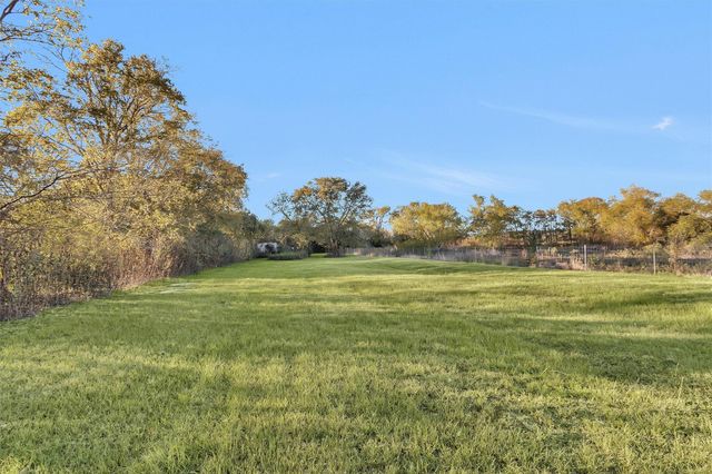 6821 Bailey Street, Shiro, TX 77876