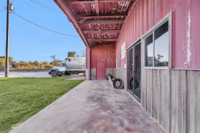6821 Bailey Street, Shiro, TX 77876