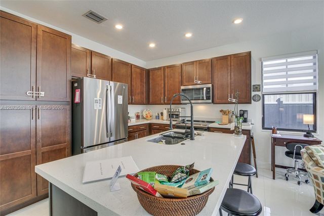 3751 SW 97th Avenue, Miami, FL 33165