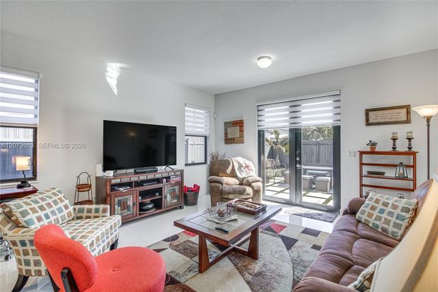 3751 SW 97th Avenue, Miami, FL 33165