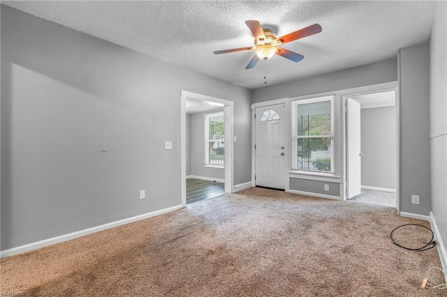 1084 Hugo ST, Norfolk, VA 23513