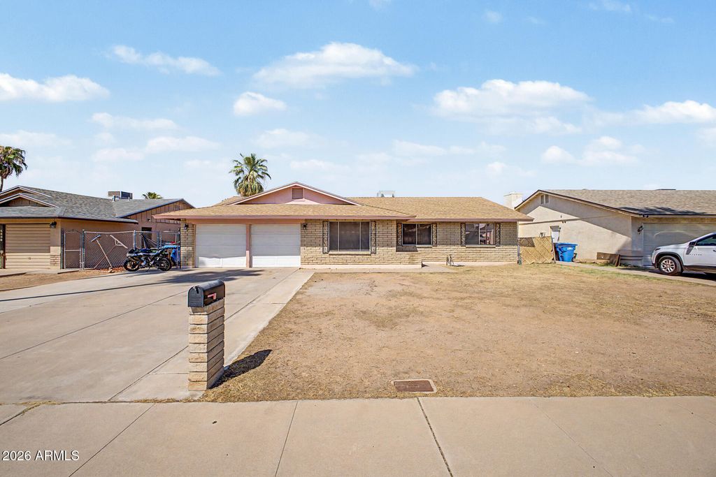 4402 W DESERT COVE Avenue W, Glendale, AZ 85304 — exterior