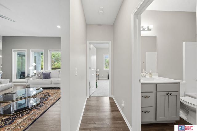 8920 Shadow Creek Lane, Lincoln, NE 68520