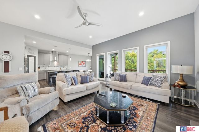 8920 Shadow Creek Lane, Lincoln, NE 68520