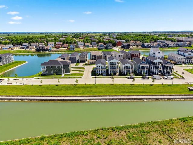 4200 Marais Temps Clair Drive, St Charles, MO 63301