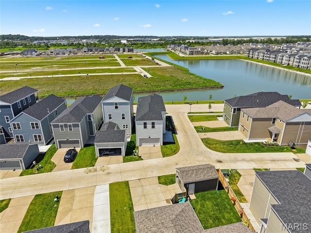 4200 Marais Temps Clair Drive, St Charles, MO 63301