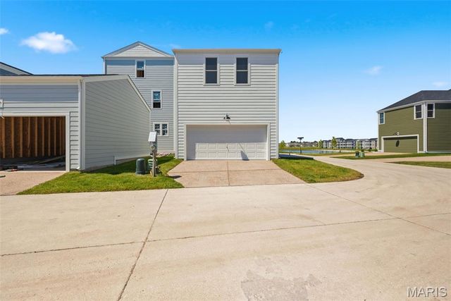 4200 Marais Temps Clair Drive, St Charles, MO 63301