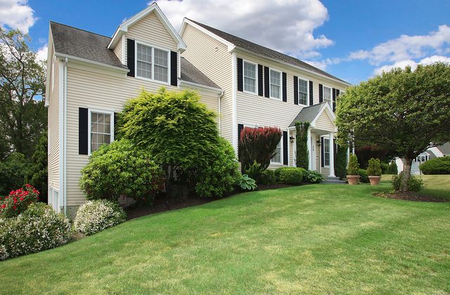 38 Castlewood Drive 38, Monroe, CT 06468