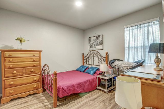 1624 Aquarena Springs DR B115, San Marcos, TX 78666