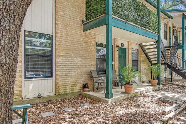 1624 Aquarena Springs DR B115, San Marcos, TX 78666