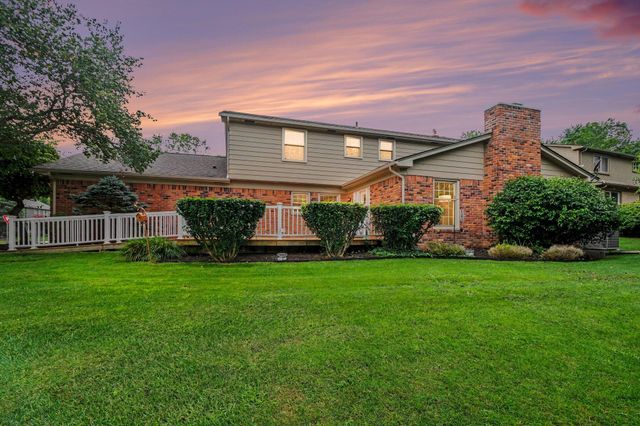 34214 Old Timber Road, Farmington, MI 48331