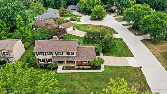 34214 Old Timber Road, Farmington, MI 48331