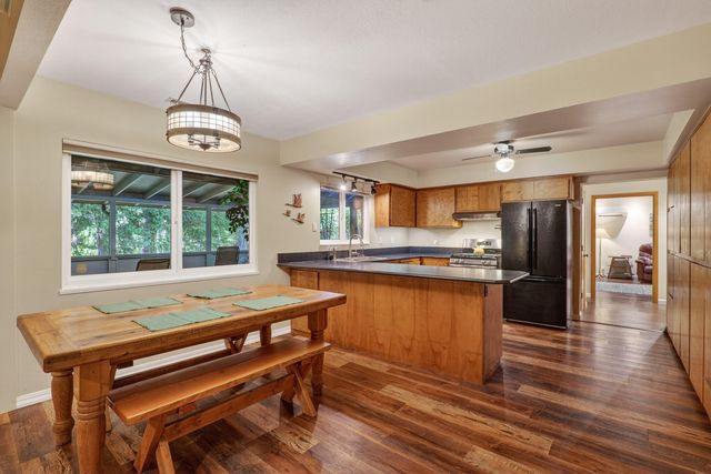 244 Riessen Road, Grants Pass, OR 97526