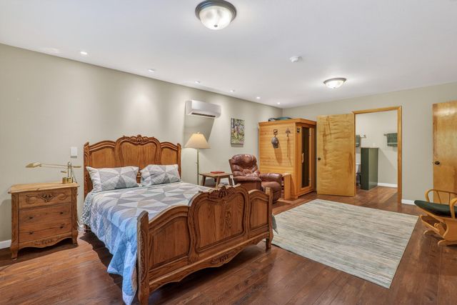 244 Riessen Road, Grants Pass, OR 97526